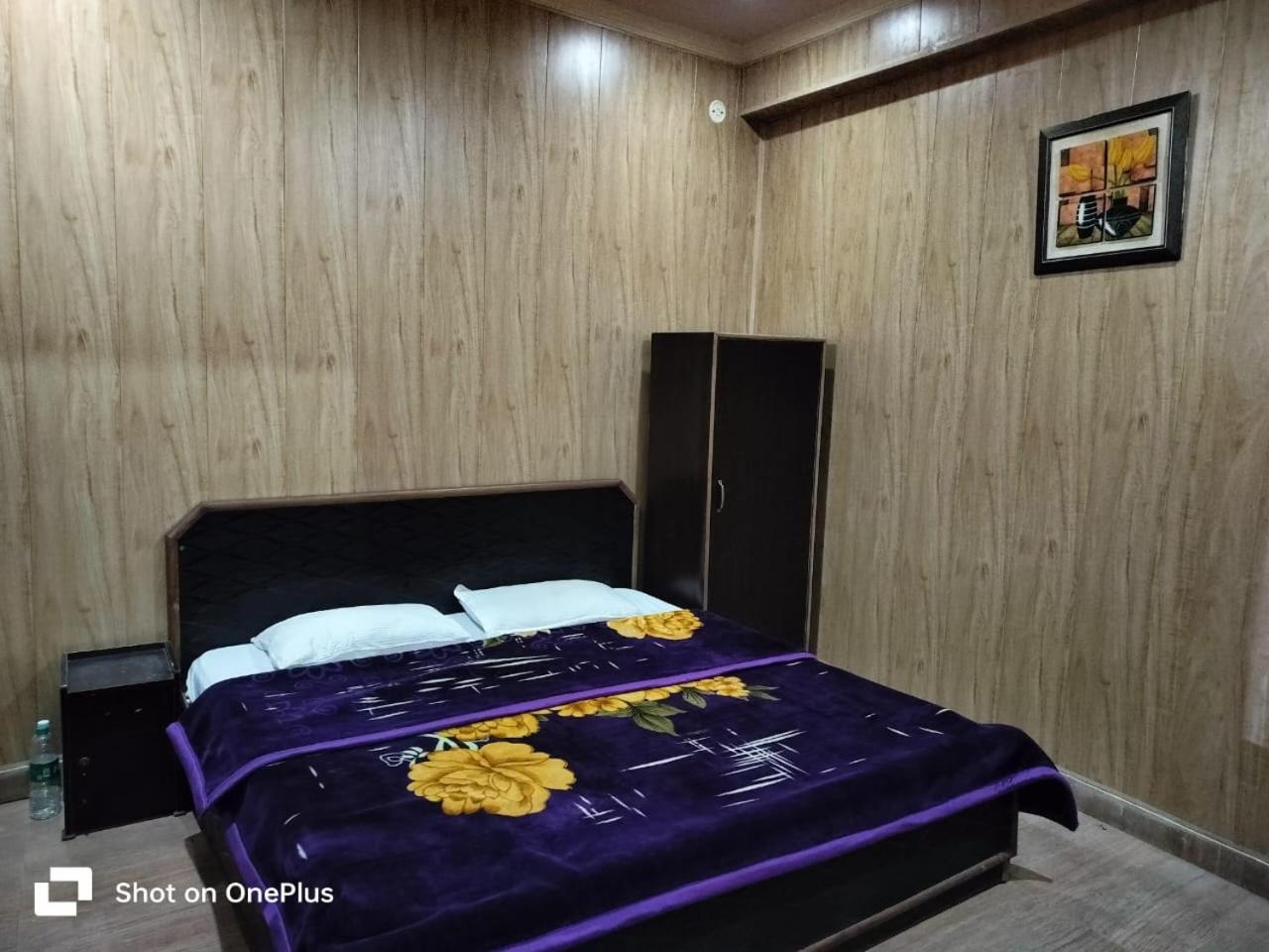 Silver Dew Resorts And Restaurant Dhanaulti Exterior photo