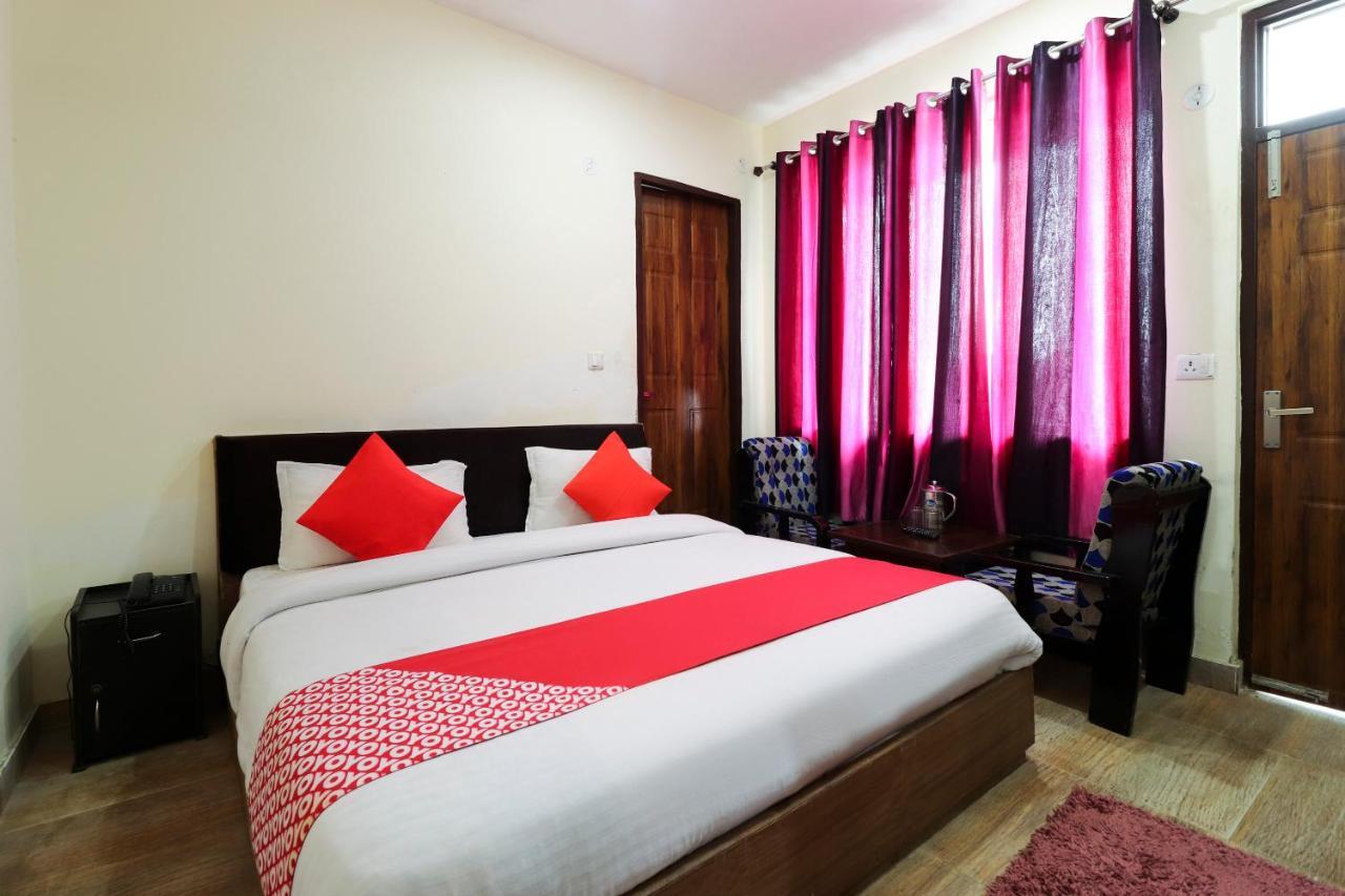 Silver Dew Resorts And Restaurant Dhanaulti Exterior photo